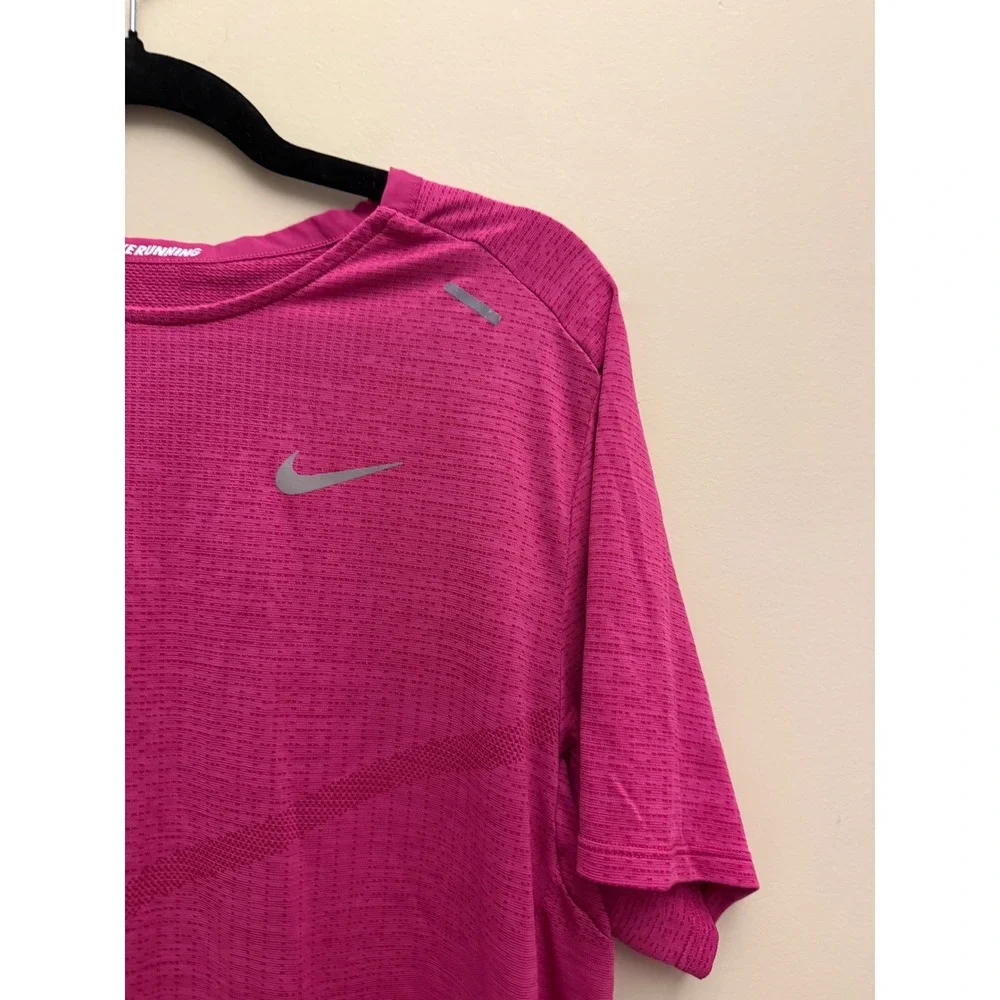 Nike Running Dri-FIT ADV Pink Short Sleeve Training Shirt CZ9046-614 Womens L